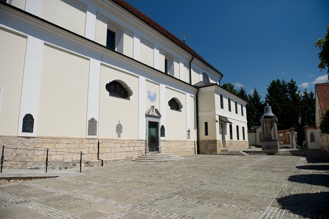 4AR_8942 - Version 2.jpg