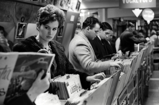 Record Store1 468-22A.jpg
