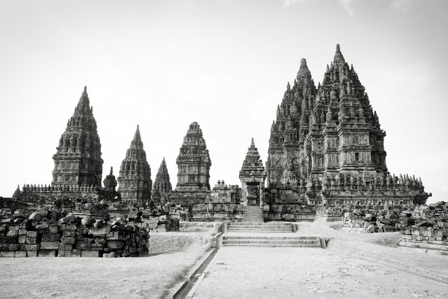 Candi Prambanan II 