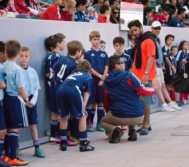 Chivas vs FC Dallas Halftime Game