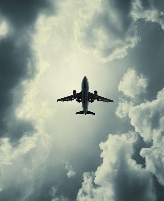 PLANE.jpg