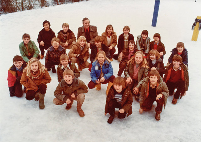 Klas 6 met Gerard Engels als hoofdmeester