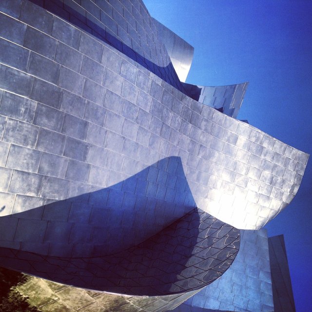 WALT DISNEY CONCERT HALL - SILVER 6