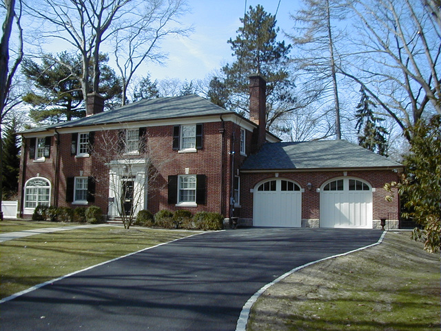 Barsanti Exterior.JPG