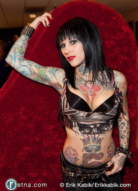 4_23_10_Michelle_Bombshell_Mcgee_kabik-87-24.jpg