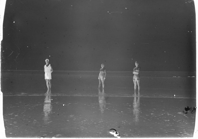 villiard-boite bois 27-02-6x9-03.tif