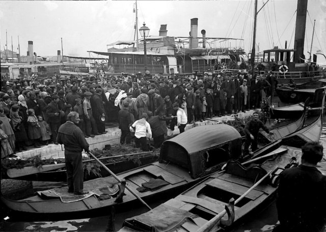 sabine villiard-Scan-100402-0015 .jpg