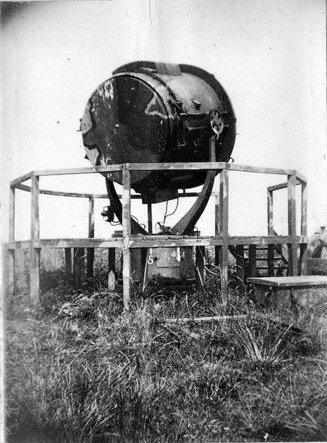 sabine villiard-la derniere gardienne-projecteur DCA.jpg