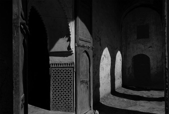 Moroccan Shadows #9_untitiled#9_mer.jpg