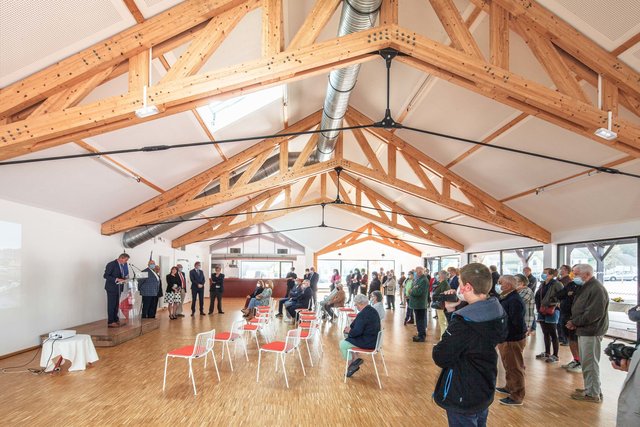 Salle de Convivialité Nelson Mandela & Place de la Précourerie