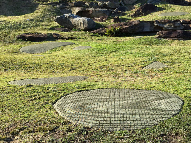 Work for Sculpture by the sea, 2016, Bondi, Sydney, Australia. Yarn, thule fabric and flower staples.