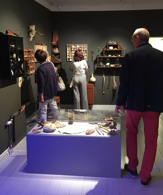 Cabinet of natural memories