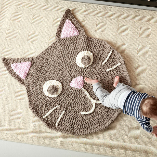 browncatcrochetrug-off.jpeg