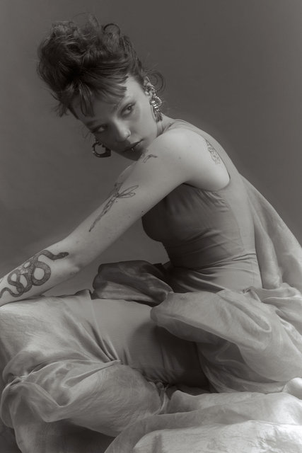 beauty that can't be contained | styling