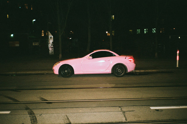 Benz rose et ridicule, Berlin