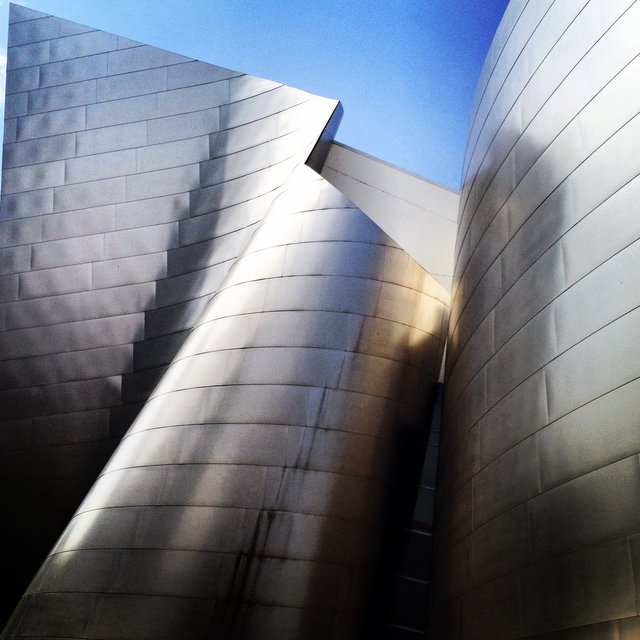 WALT DISNEY CONCERT HALL - GOLD 17