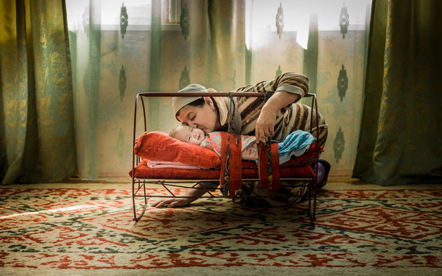 Baby on the carpet-57.jpg