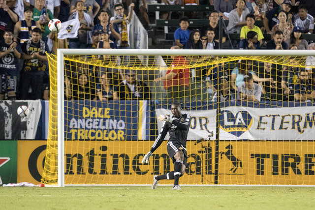 Lena_Galaxy_FC-Dallas_1024.jpg