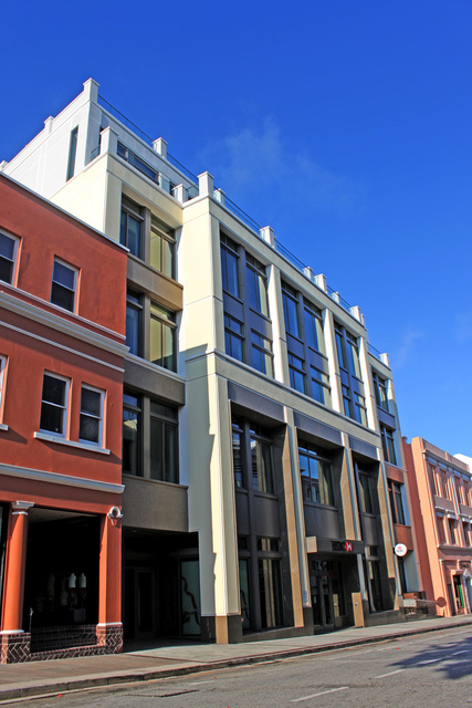 HSBC Bermuda - Reid Street Facade