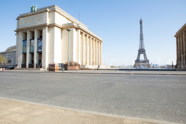 C19, Paris Surreal - all contents © veronique fel