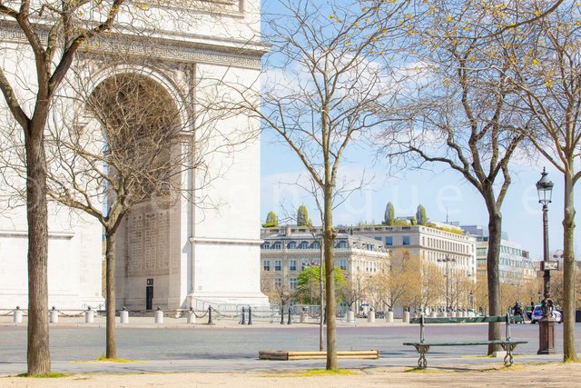 C19, Paris Surreal - all contents © veronique fel