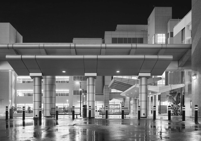 LENA-DropOff_BW_HDcrop.jpg