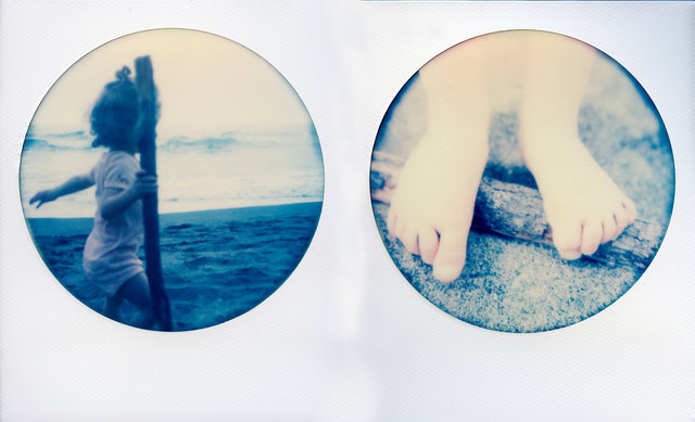 My Magic Binoculars : Maddy by the sea