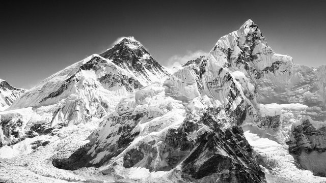 everest_16;9.jpg