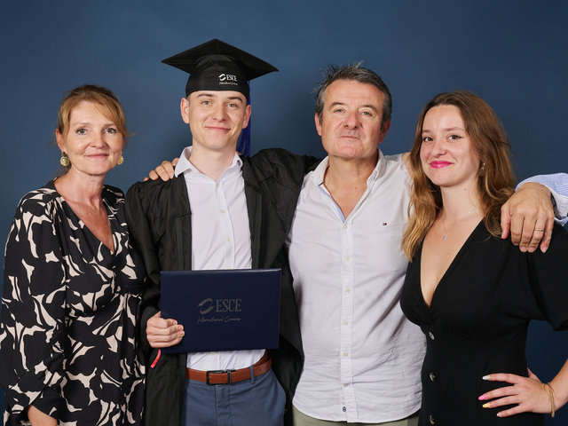 ESCE_PHOTOCALL_0370.jpg