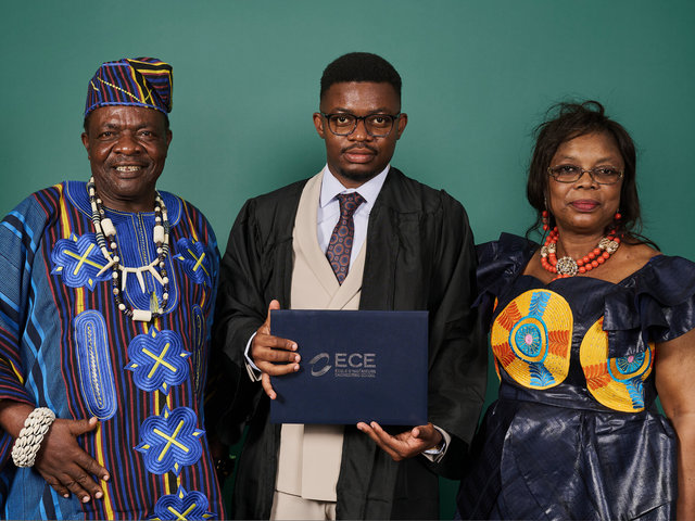 ECE_PHOTOCALL_0491.jpg