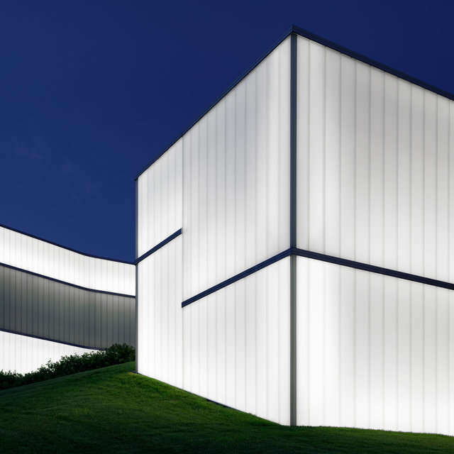 Bloch Building