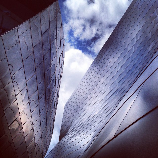 WALT DISNEY CONCERT HALL - PURPLE 4