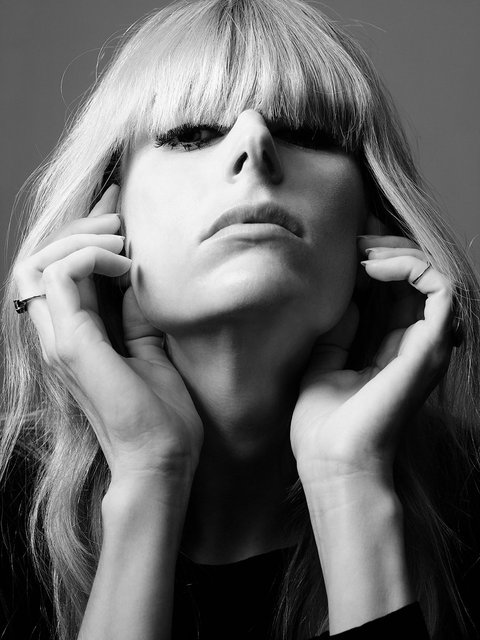 Jolanda van den Berg as NICO theater campaign 2016
