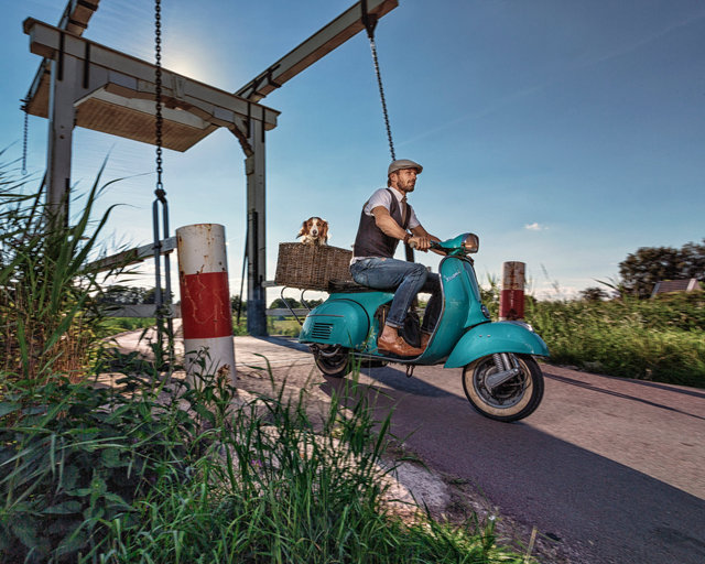 Rogier Dekker met Coffee. Fonk Magazine