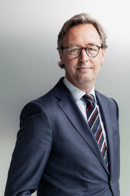 Jaap van Dam PGGM. Financial Investigator