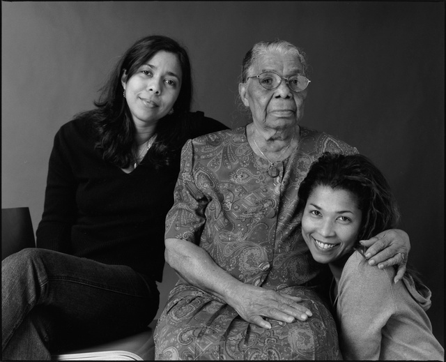 Xio Erica and grand018.jpg