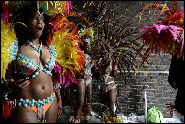 web_2014-08-25T114828Z_1449425793_LR1EA8P0WSO0V_RTRMADP_3_BRITAIN-CARNIVAL.jpg