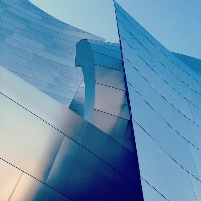 WALT DISNEY CONCERT HALL - BLUE 19