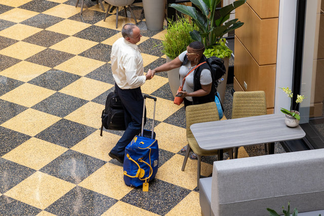 22Sonesta-ELEVATE Graduation_20.jpg