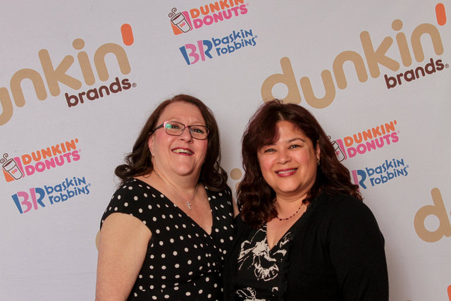 Dunkin17-FranchiseeAwards_210.jpg