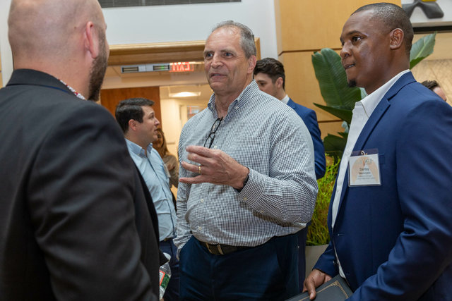 22Sonesta-ELEVATE Graduation_158.jpg