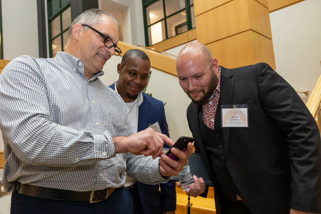 22Sonesta-ELEVATE Graduation_163.jpg