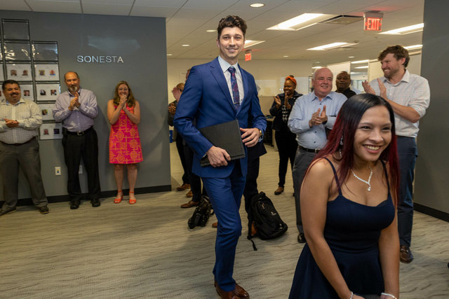 22Sonesta-ELEVATE Graduation_12.jpg