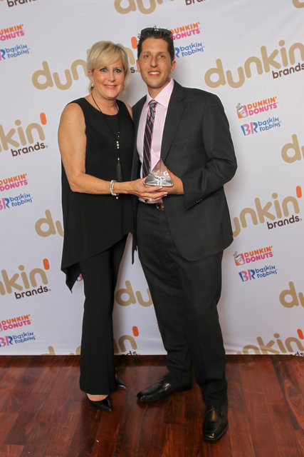 Dunkin17-FranchiseeAwards_419.jpg