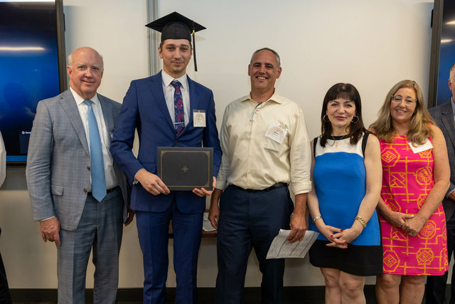 22Sonesta-ELEVATE Graduation_95.jpg