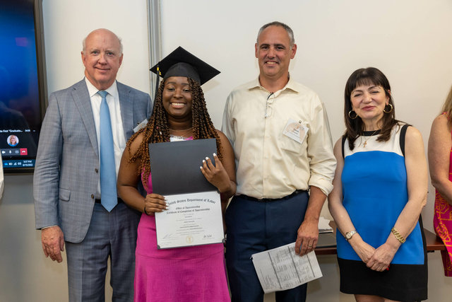 22Sonesta-ELEVATE Graduation_110.jpg