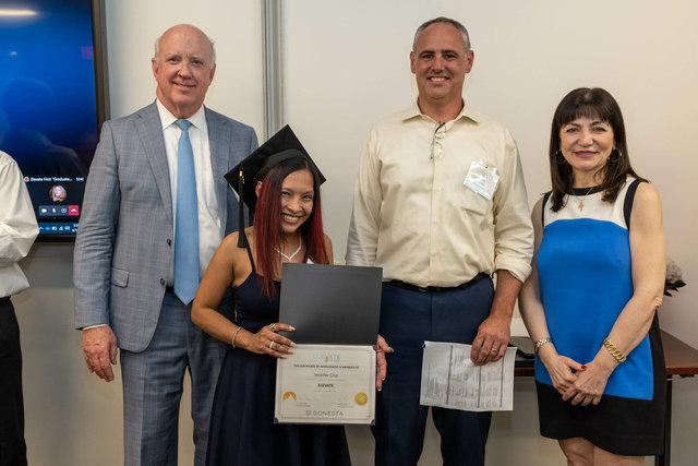 22Sonesta-ELEVATE Graduation_102.jpg