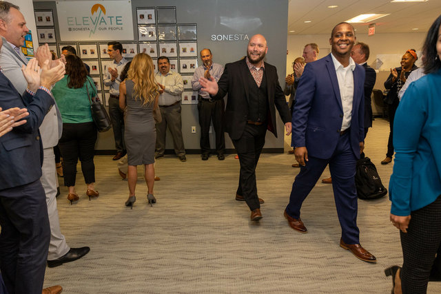 22Sonesta-ELEVATE Graduation_06.jpg
