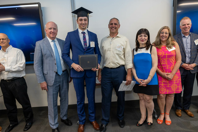 22Sonesta-ELEVATE Graduation_94.jpg