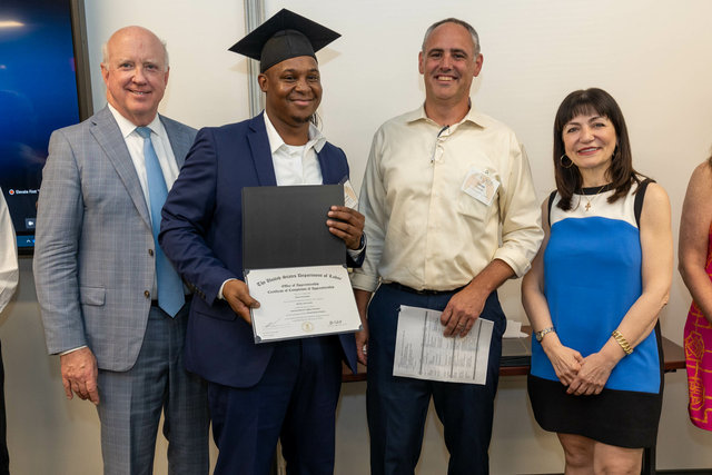 22Sonesta-ELEVATE Graduation_98.jpg